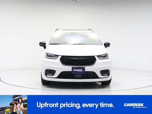 White 2024 Chrysler Pacifica Hybrid Premium S Appearance Pkg