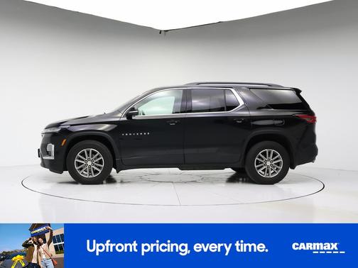 Black 2023 Chevrolet Traverse LT Cloth