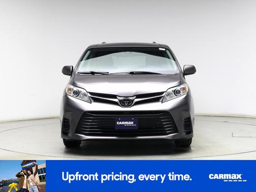 2020 Toyota Sienna LE