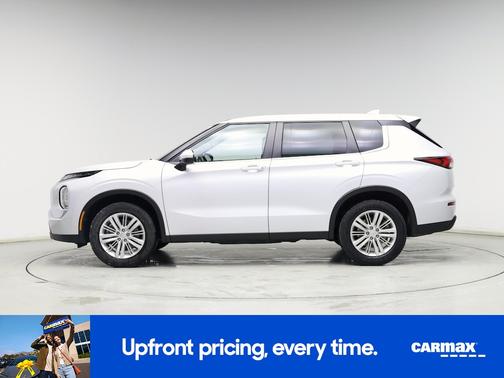 2023 Mitsubishi Outlander ES