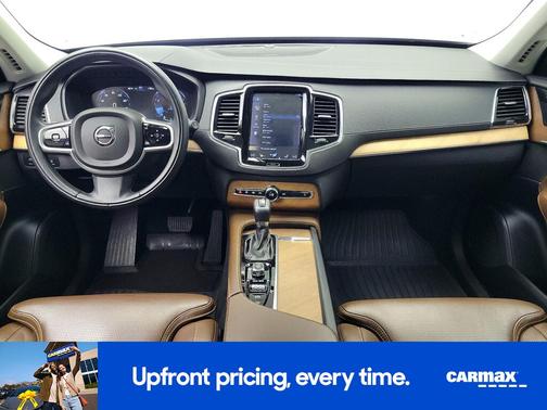 2019 Volvo XC90 T6 Inscription