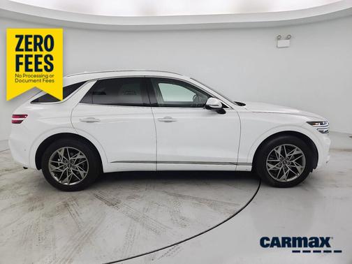 White 2022 Genesis GV70