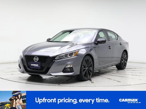 2022 Nissan Altima SR