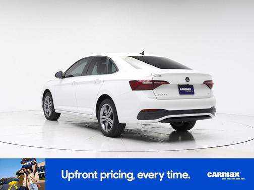White 2024 Volkswagen Jetta SE