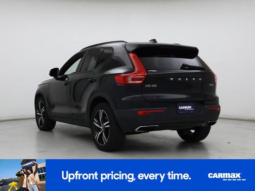 2019 Volvo XC40 T5 R-Design