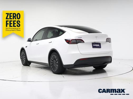 White 2023 Tesla Model Y Long Range