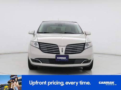 2019 Lincoln MKT Reserve
