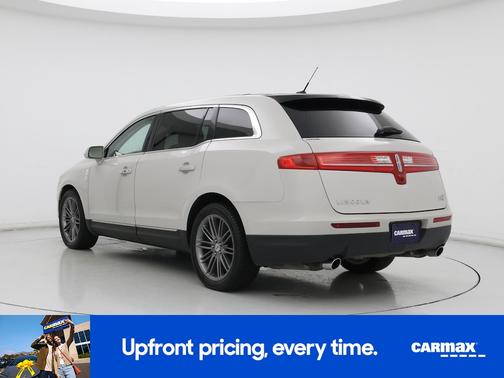 2019 Lincoln MKT Reserve