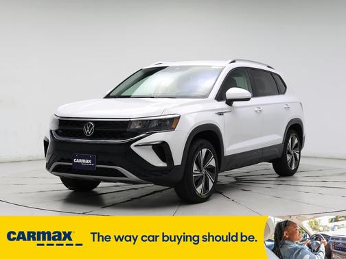 2024 Volkswagen Taos SE