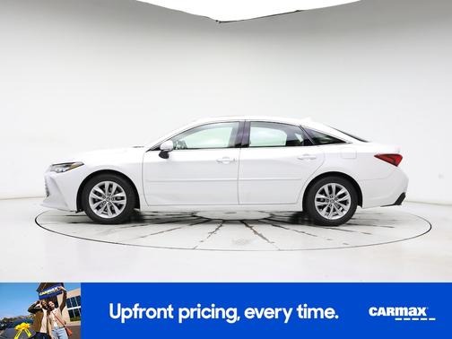 2022 Toyota Avalon XLE