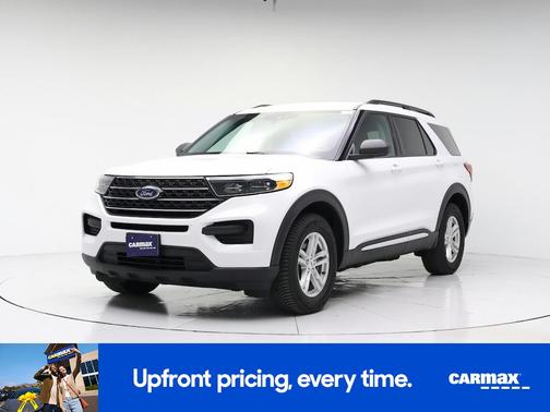 White 2022 Ford Explorer XLT