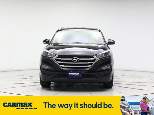 2017 Hyundai TUCSON SE Plus