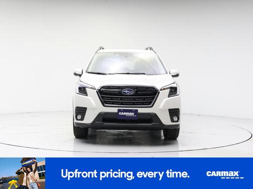 White 2024 Subaru Forester Limited