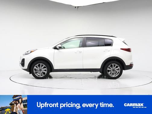 White 2021 Kia Sportage S