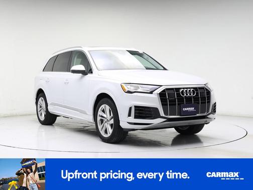 White 2022 Audi Q7 Premium Plus