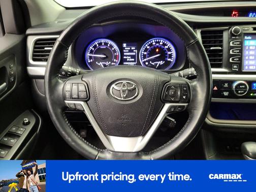 Silver 2018 Toyota Highlander Limited