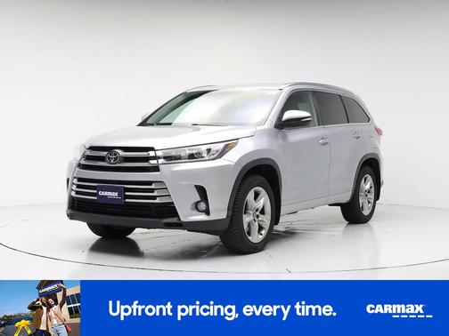 Silver 2018 Toyota Highlander Limited