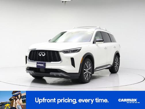 White 2023 INFINITI QX60 Sensory