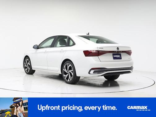White 2025 Volkswagen Jetta SEL