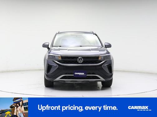 Gray 2022 Volkswagen Taos SE