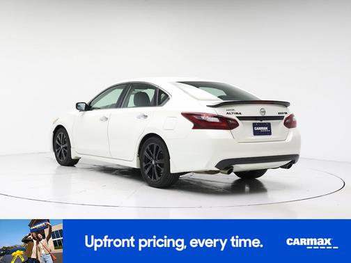 Pearl 2018 Nissan Altima SR