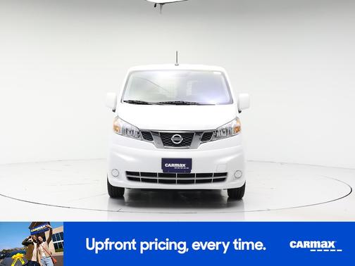 White 2018 Nissan NV200 SV