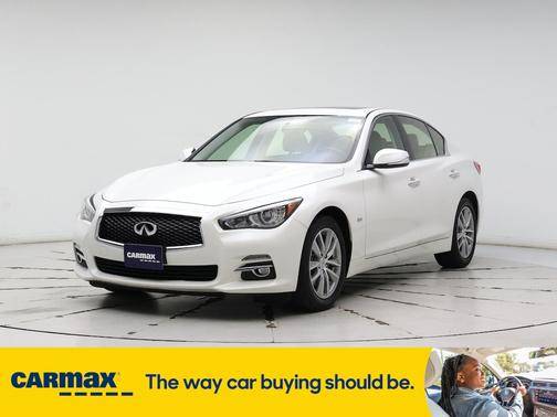 2016 INFINITI Q50 Premium