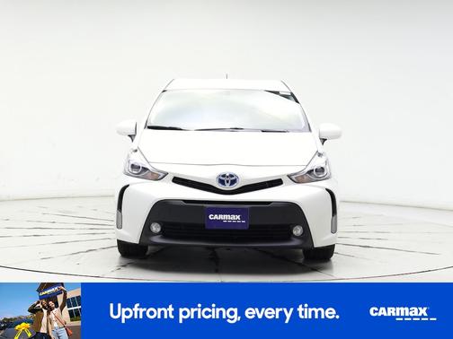 2015 Toyota Prius v Four