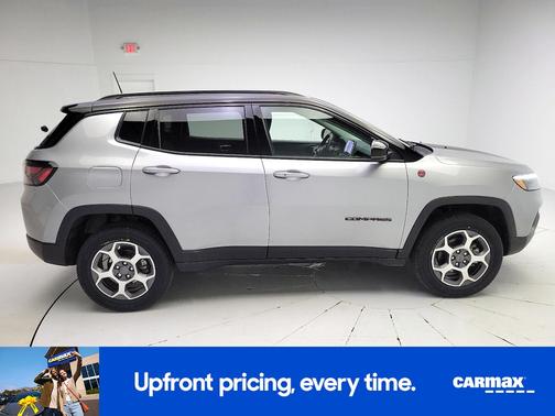Silver 2022 Jeep Compass Trailhawk