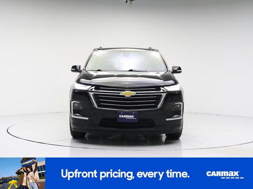 Black 2022 Chevrolet Traverse LT Cloth