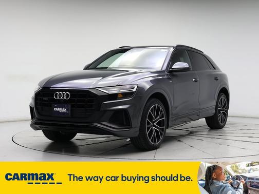2020 Audi Q8 Premium Plus