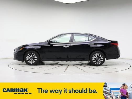 2023 Nissan Altima SV