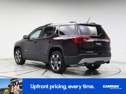 2017 GMC Acadia SLT