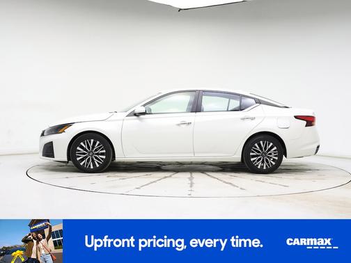 2023 Nissan Altima SV