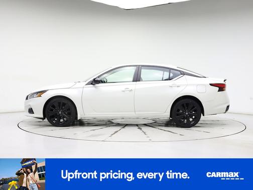 2022 Nissan Altima SR