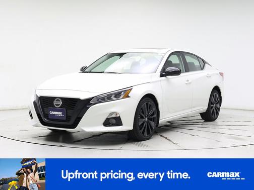 2022 Nissan Altima SR