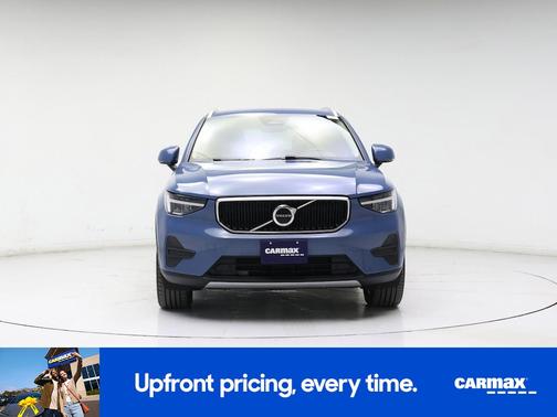 2023 Volvo XC40 B5 Core