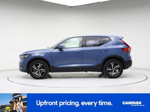 2023 Volvo XC40 B5 Core