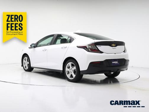 White 2019 Chevrolet Volt LT
