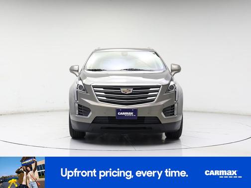 Green 2018 Cadillac XT5 Luxury
