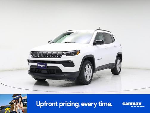 White 2022 Jeep Compass Latitude