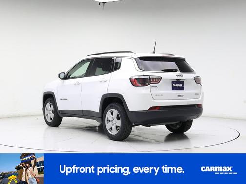 White 2022 Jeep Compass Latitude