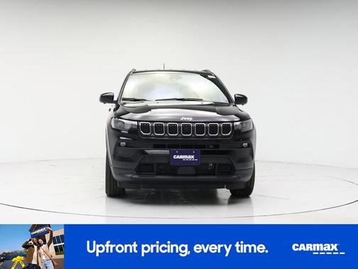 Black 2024 Jeep Compass Latitude Lux