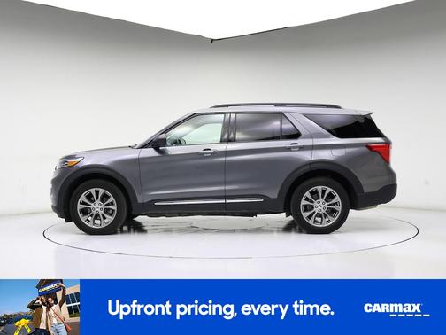 Gray 2022 Ford Explorer XLT