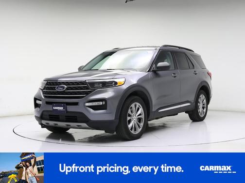 Gray 2022 Ford Explorer XLT