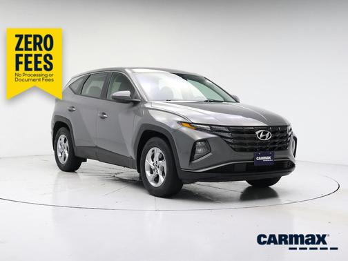 Gray 2024 Hyundai TUCSON SE