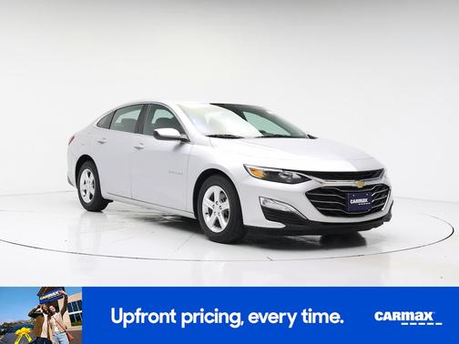 Silver 2022 Chevrolet Malibu LS