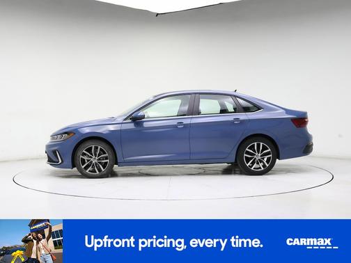 2025 Volkswagen Jetta SE