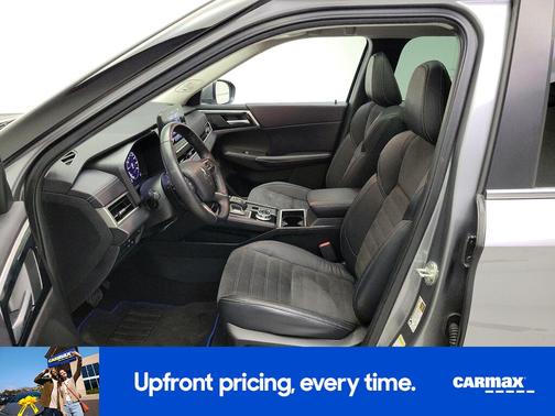 2023 Mitsubishi Outlander PHEV SE