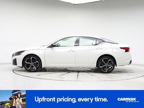 2023 Nissan Altima SR